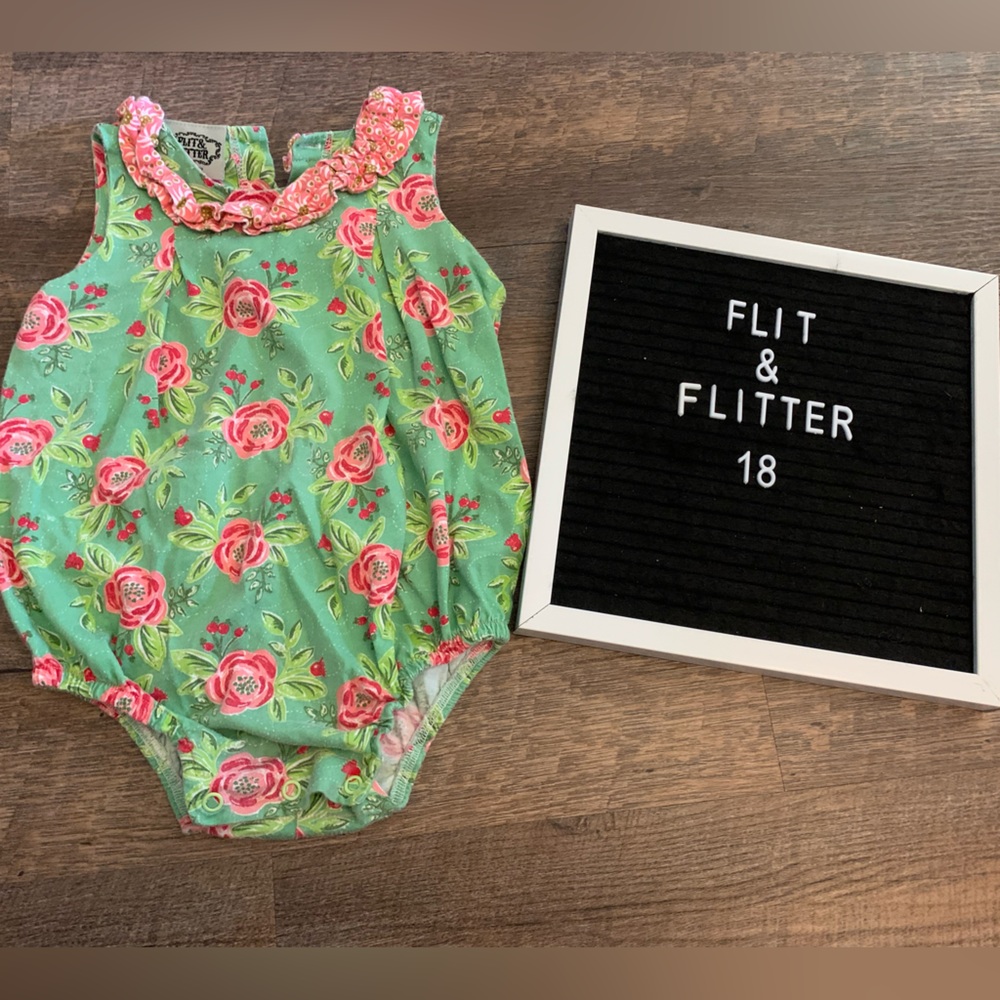 Flit and flitter ruffle bubble